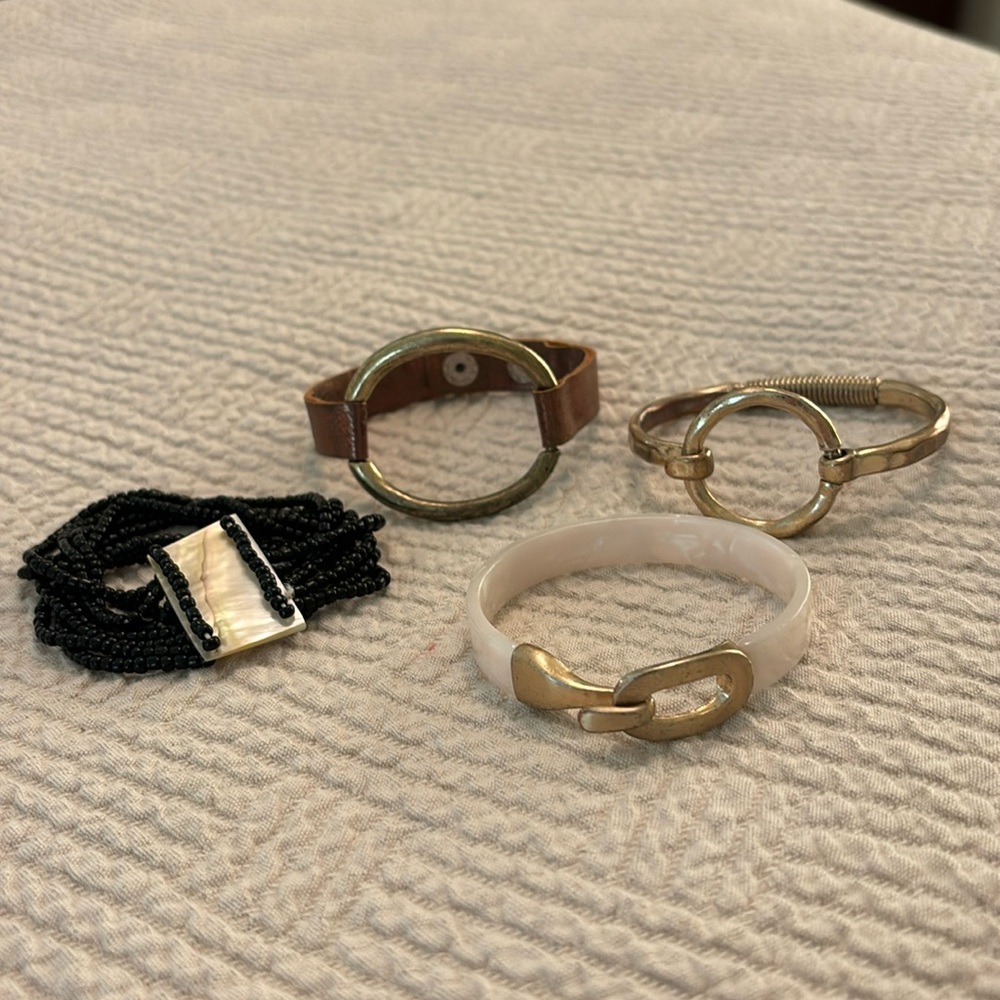Grouping of bracelets